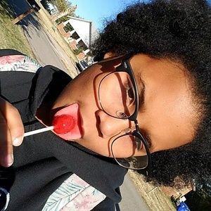 Meet your Posher, Echo